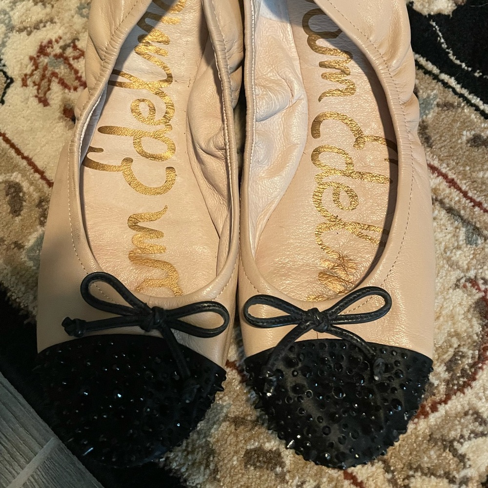 Sam Edelman Black Tan Rhinestone Studded Flats
